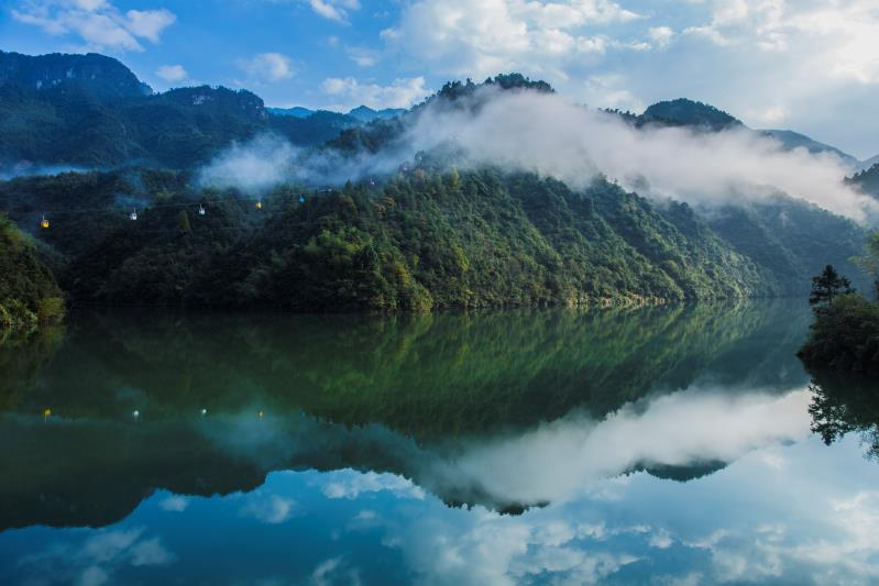 江西资溪:秀美风景引八方游客